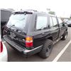 Image 3 : 1997 Nissan Pathfinder