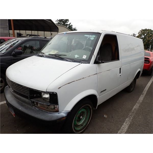 2000 Chevrolet Astro Van