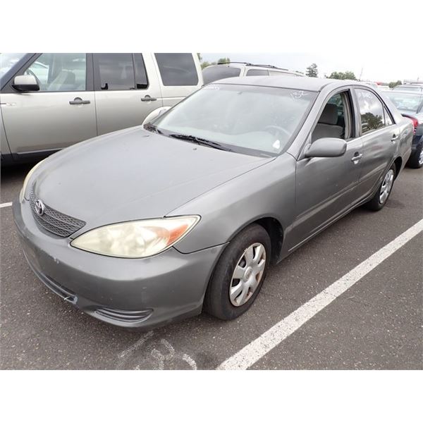 2004 Toyota Camry