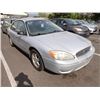 Image 2 : 2004 Ford Taurus
