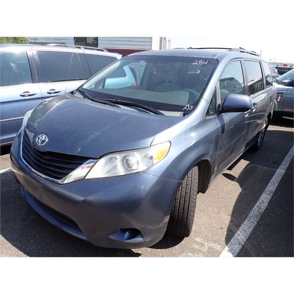 2014 Toyota Sienna