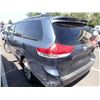 Image 4 : 2014 Toyota Sienna