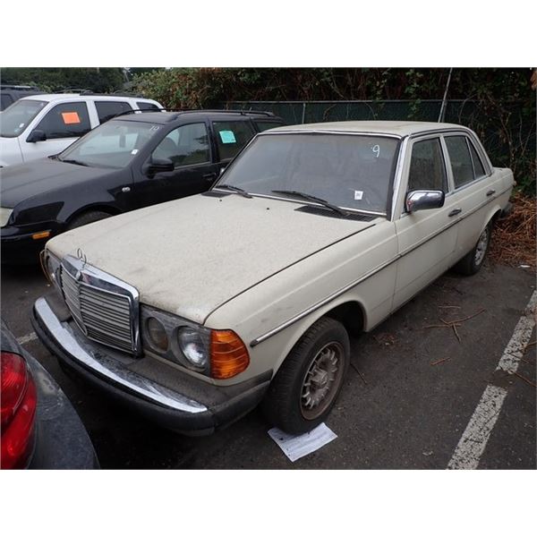 1980 Mercedes-Benz 300D