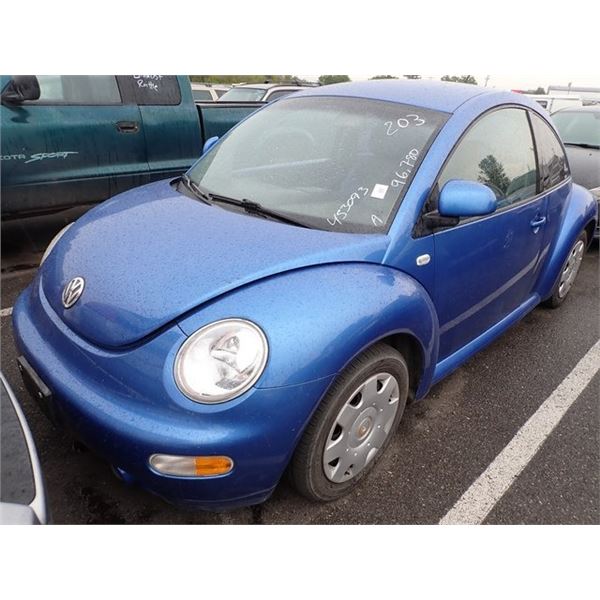 2000 Volkswagen New Beetle