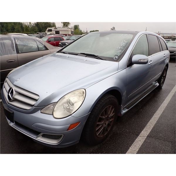 2007 Mercedes-Benz R350