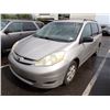 Image 1 : 2006 Toyota Sienna