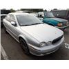 Image 2 : 2004 Jaguar X-Type