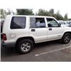 Image 3 : 1995 Isuzu Trooper