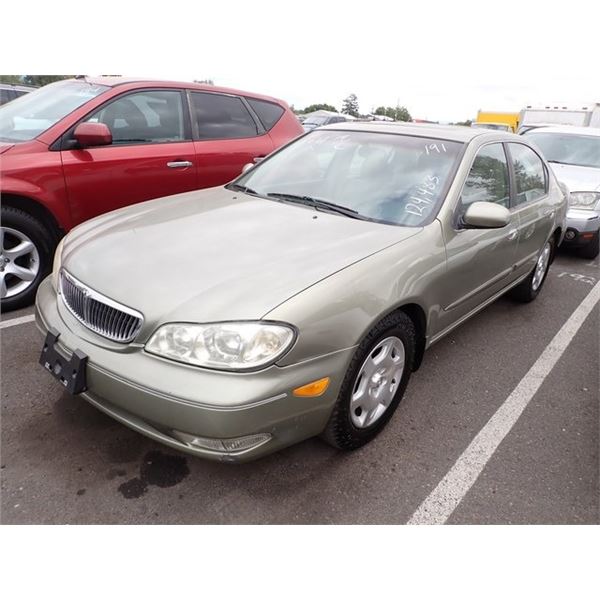 2000 Infiniti I30