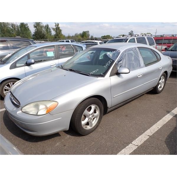 2003 Ford Taurus
