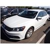 Image 1 : 2016 Volkswagen Passat