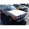Image 2 : 1984 Mercedes-Benz 300D