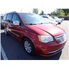 Image 2 : 2011 Chrysler Town and Country