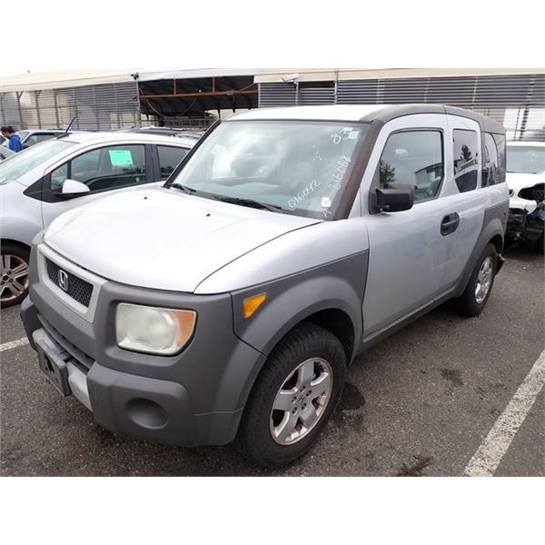 2004 Honda Element
