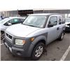 Image 1 : 2004 Honda Element