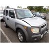Image 2 : 2004 Honda Element