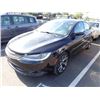 Image 1 : 2016 Chrysler 200