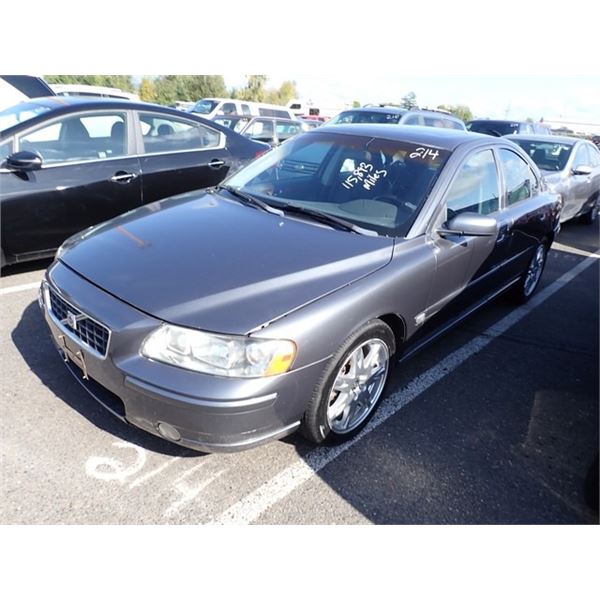 2005 Volvo S60