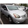Image 2 : 2015 Nissan Rogue