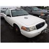 Image 2 : 2003 Ford Crown Victoria