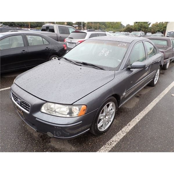 2005 Volvo S60