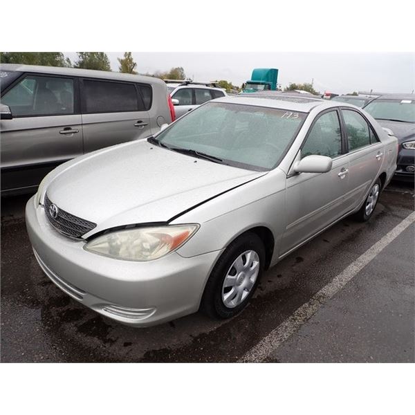 2004 Toyota Camry