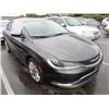 Image 2 : 2015 Chrysler 200