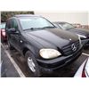 Image 2 : 2001 Mercedes-Benz ML320