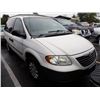 Image 2 : 2002 Chrysler Voyager