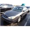 Image 1 : 2002 Ford Taurus