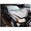 Image 2 : 2003 Ford Escape
