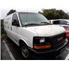 Image 2 : 2004 GMC Savana