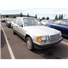 Image 2 : 1991 Mercedes-Benz 300E