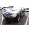 Image 1 : 2010 Chrysler Town and Country