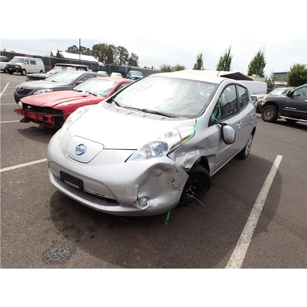 2014 Nissan LEAF
