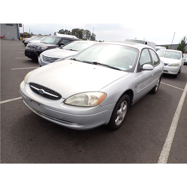 2002 Ford Taurus
