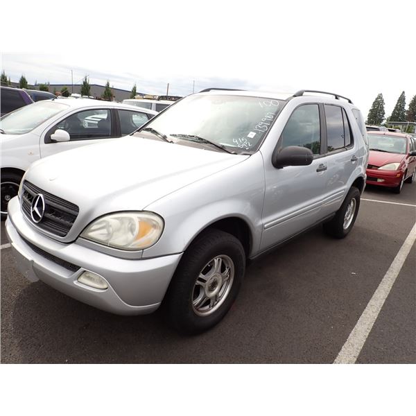 2003 Mercedes-Benz ML350