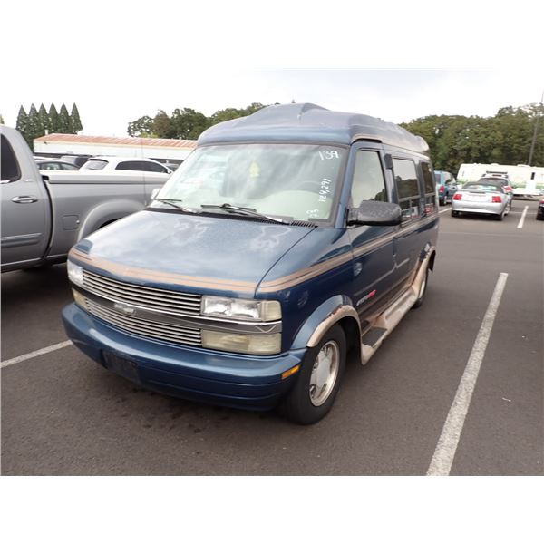 1999 Chevrolet Astro Van