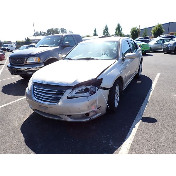2013 Chrysler 200