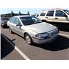 Image 2 : 1999 Volvo S80