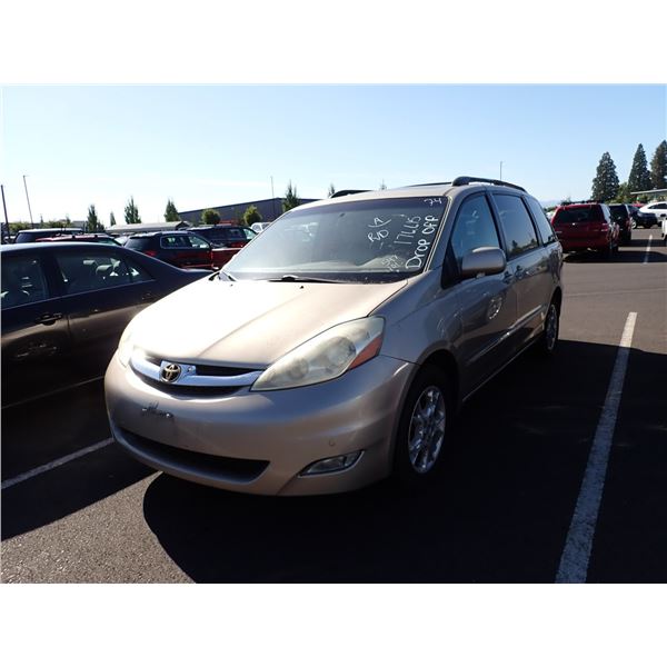 2006 Toyota Sienna