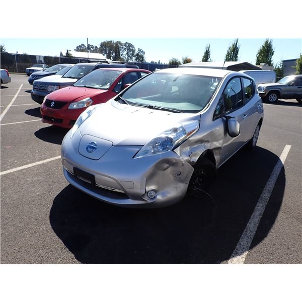 2014 Nissan LEAF