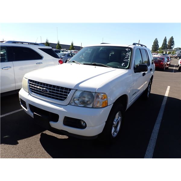 2004 Ford Explorer