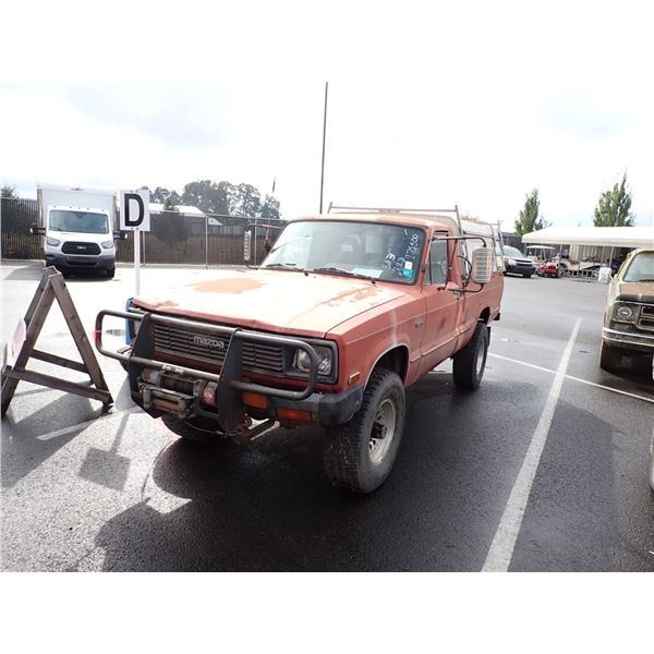 1984 Mazda B2200