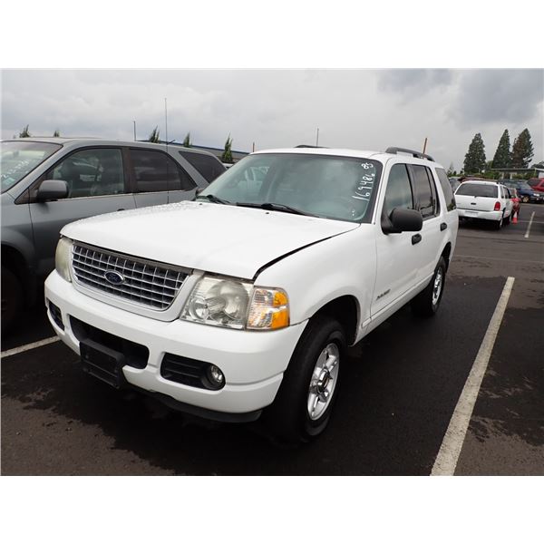 2004 Ford Explorer