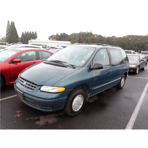 2000 Chrysler Voyager