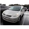Image 1 : 2004 Toyota Sienna