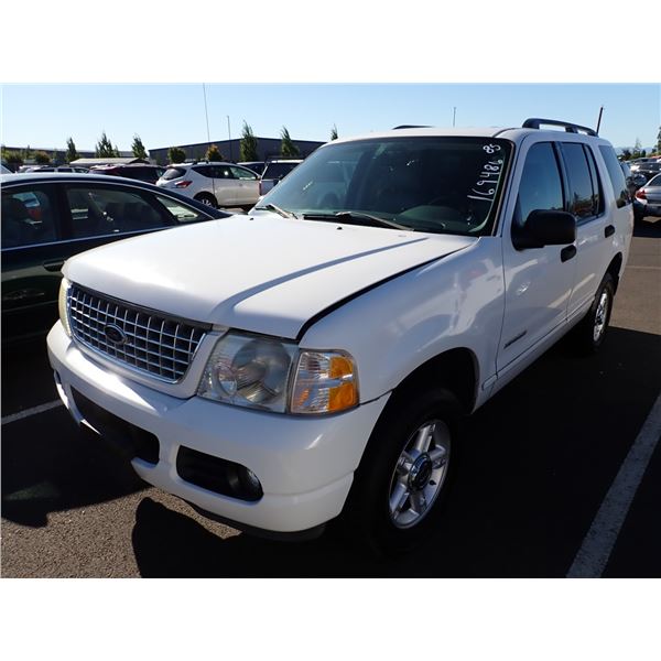 2004 Ford Explorer