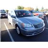 Image 2 : 2013 Chrysler Town and Country