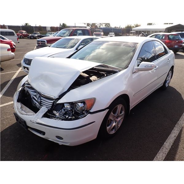 2005 Acura RL